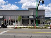 Great renovated retail space just 20 minutes from Redmond for lease